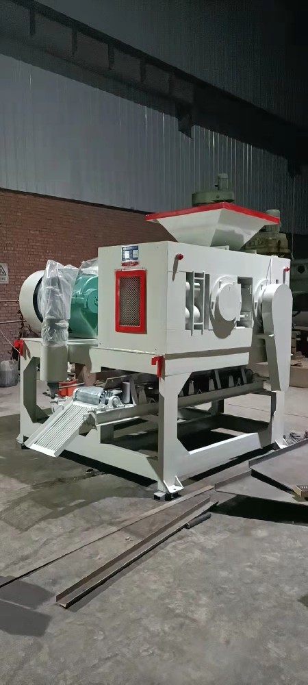 時(shí)產(chǎn)25噸除塵灰壓球機(jī)生產(chǎn)線